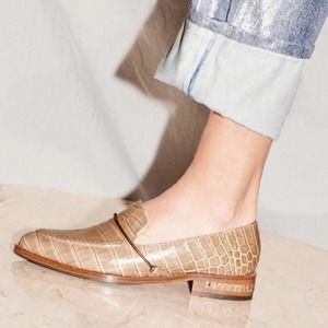 Freda Salvador Light Halo Croc Embossed Loafers NWOB